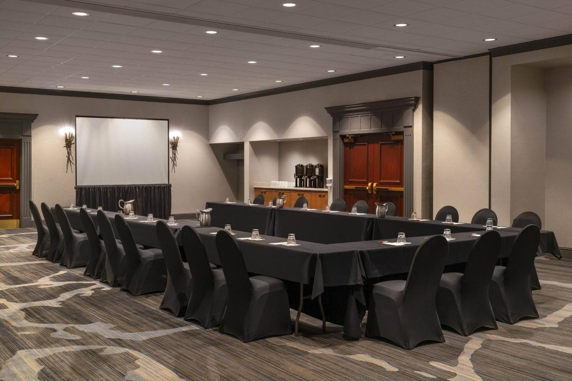 Cleveland Marriott East Hotel Warrensville Heights Kültér fotó